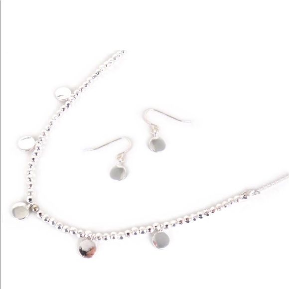 SOLD Silver Disk Choker - Picture 1 of 1